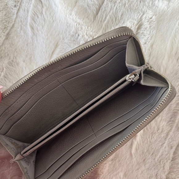 Michael Kors Grey Leather Wallet - Picture 7 of 8